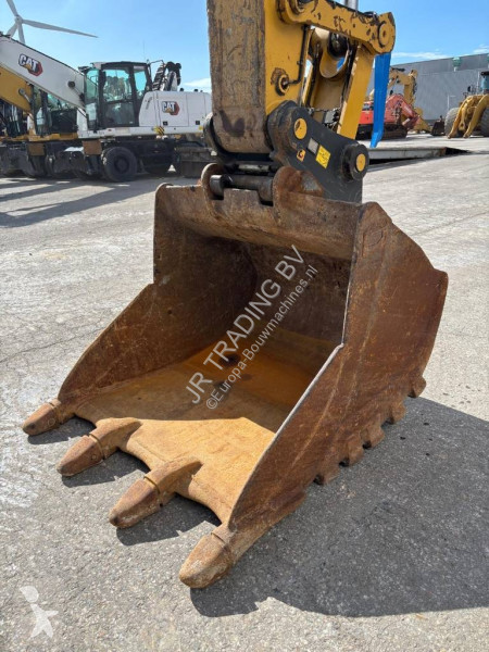 Excavadora Caterpillar 330 FL (Leica GPS)