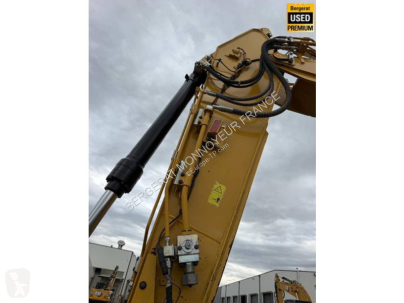 Pelle Caterpillar 325