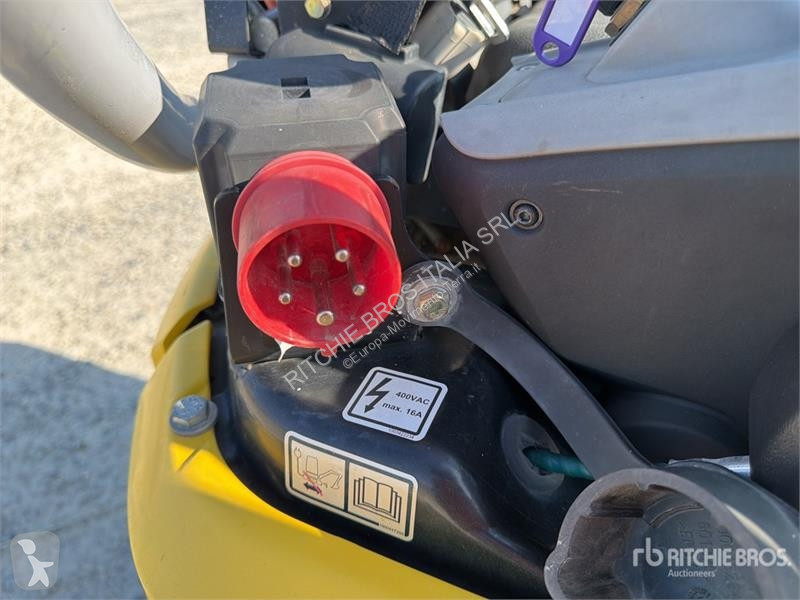 Екскаватор Wacker Neuson E