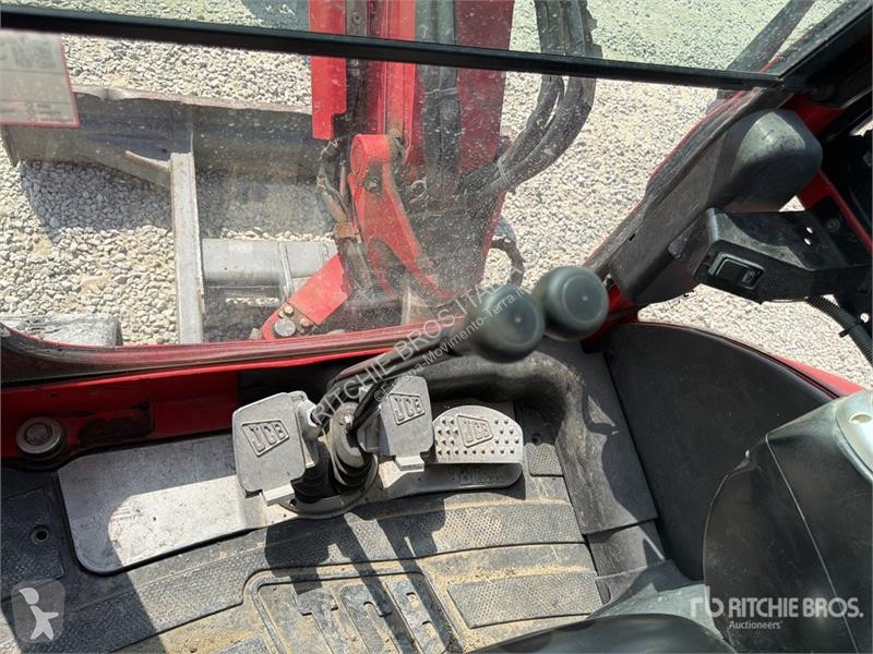 Екскаватор JCB