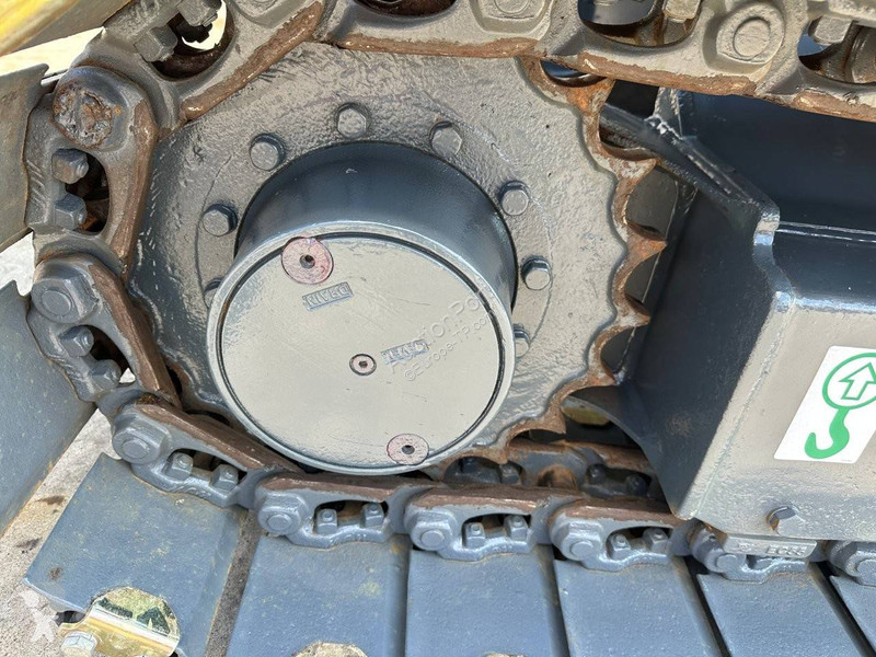 Екскаватор Volvo D