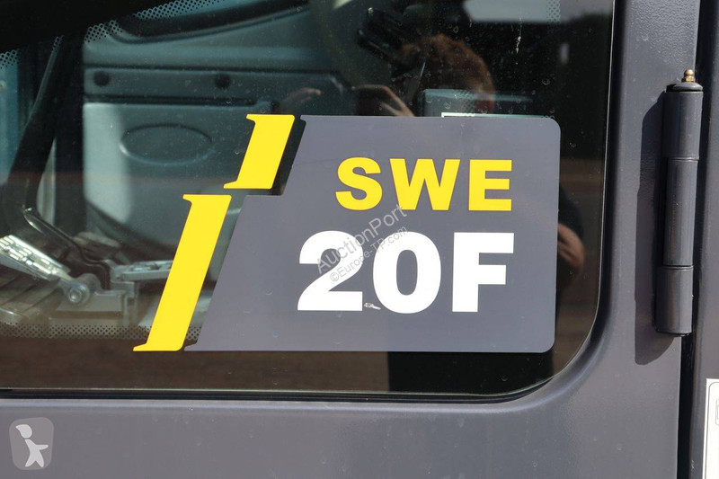 Sunward SWE 20F excavator