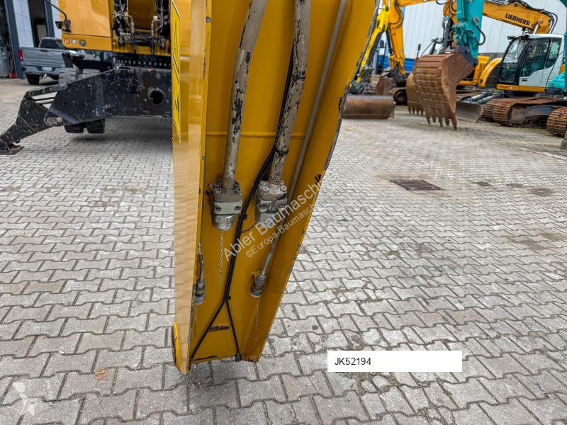 Екскаватор Caterpillar MH3026-06C...