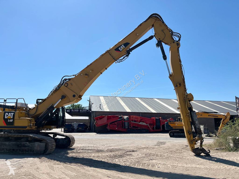 Graafmachine Caterpillar F UHD - 24 meter INCL...
