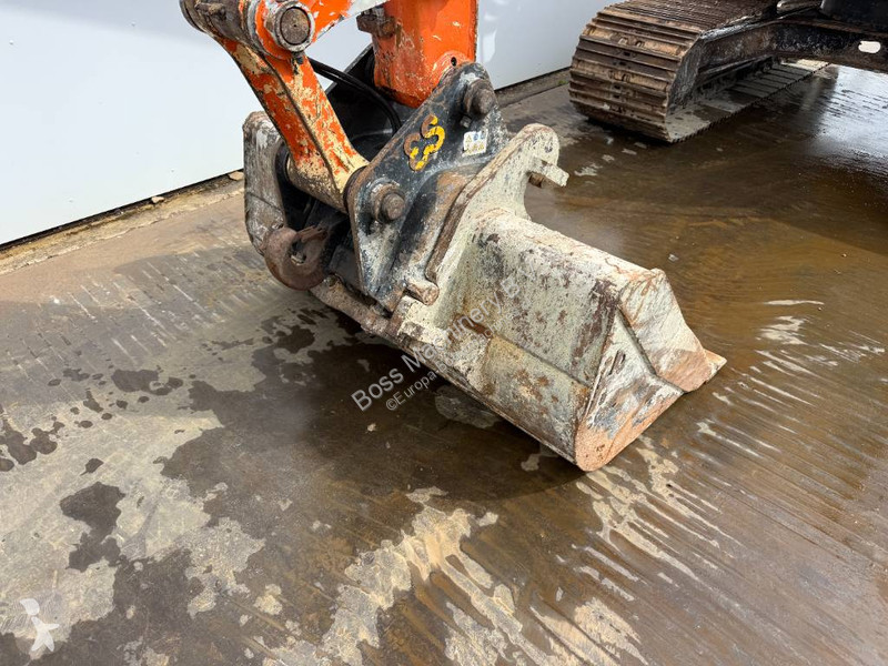 Graafmachine Hitachi - Quick Coupler / Hammer...