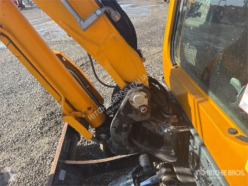 Escavadora Yanmar ViO33UCR Mini Excavator