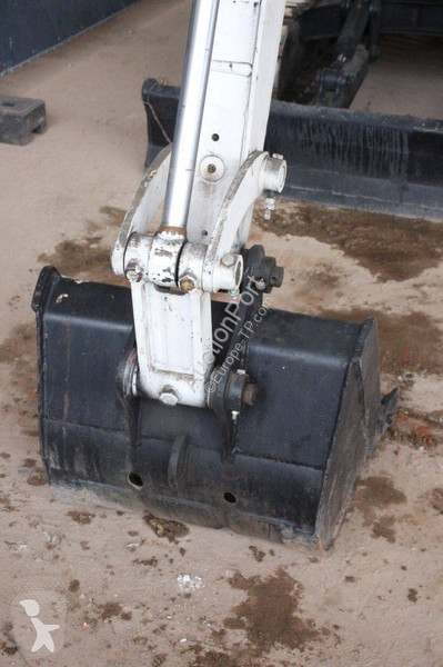 جرافة Bobcat G