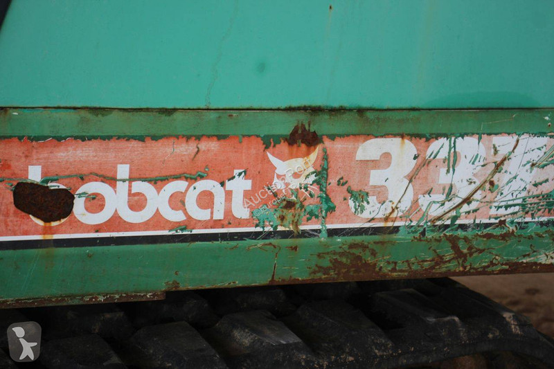 جرافة Bobcat