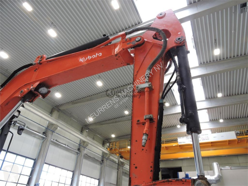 جرافة Kubota U48-4