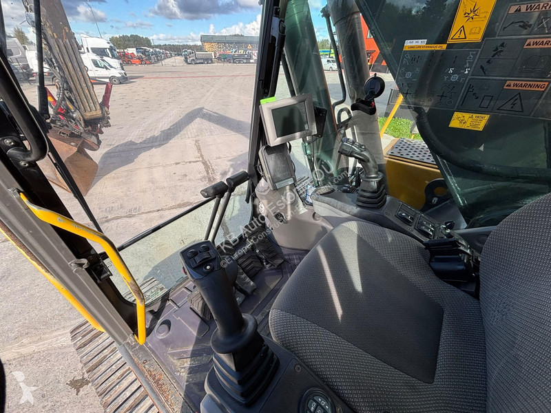Skovel Volvo TILTROTATOR / CENTRAL LUBRICATION...
