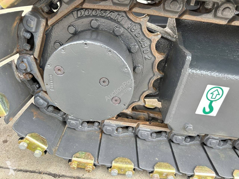 Skovel Doosan 9C