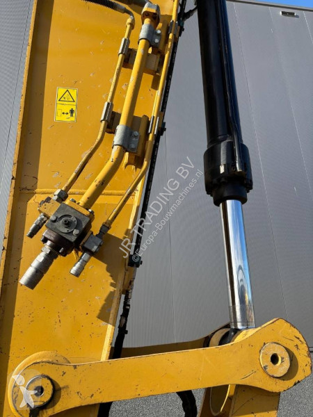 Pelle Caterpillar 330 (NEXT GEN)