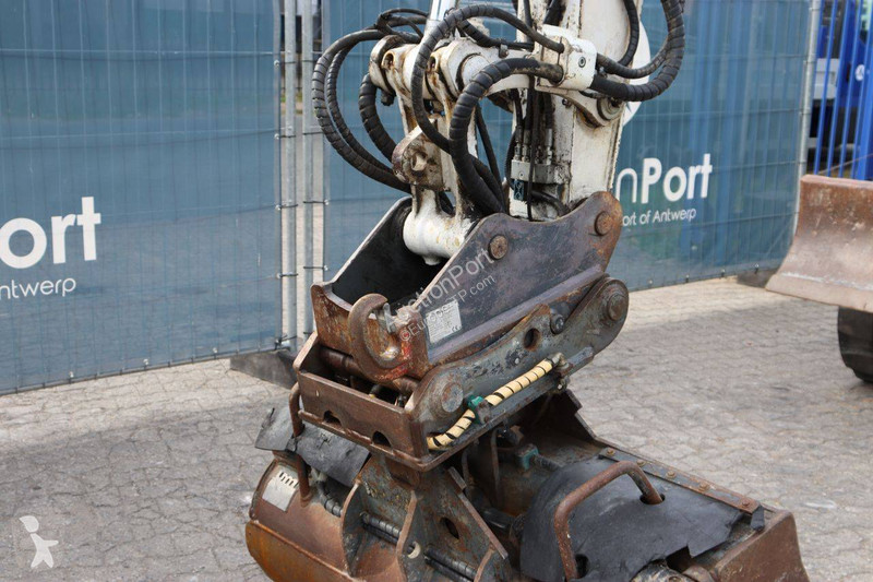 Pelle Yanmar 2A