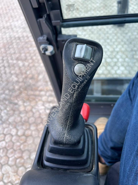 Pelle Volvo ECR25 Electric – 100% Electric...