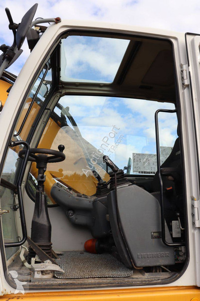 Pelle Liebherr A316