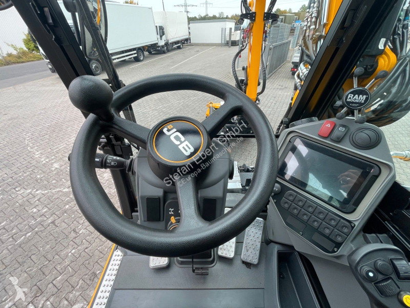 Pelle JCB 110W / POTHOLE PRO / nur 79h! / 2025