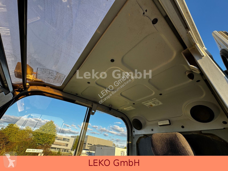 Pelle Wacker Neuson Neuson EW100 Mit Drei Löfffeln