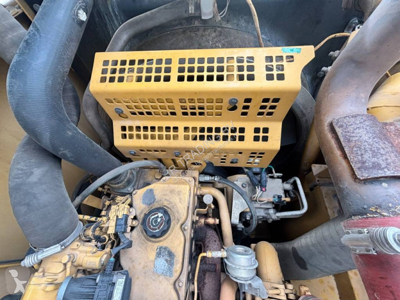 Pelle Caterpillar 330 F L N OQ 80