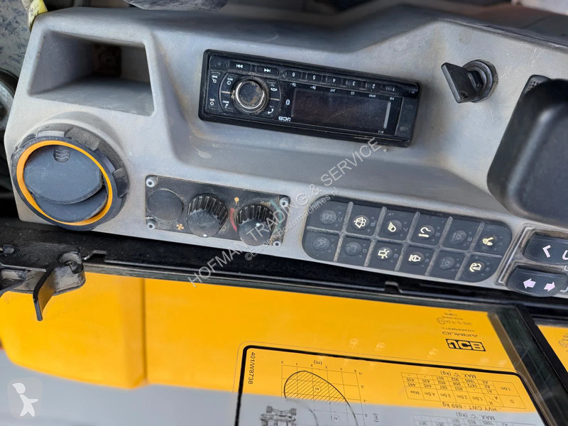 Багер JCB 36C-1