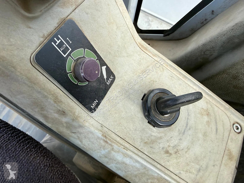 جرافة Wacker Neuson VDS