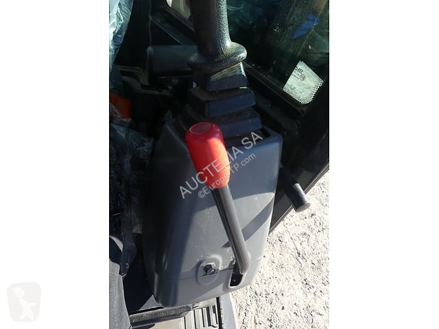 جرافة Yanmar VIO23-6