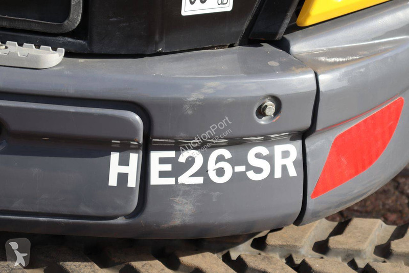 جرافة Eurotrac HE26SR