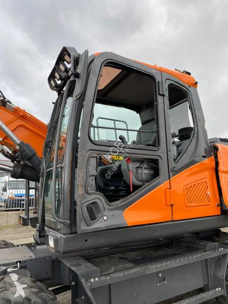 Excavator Develon DX160W-7K 2026 1er Main...