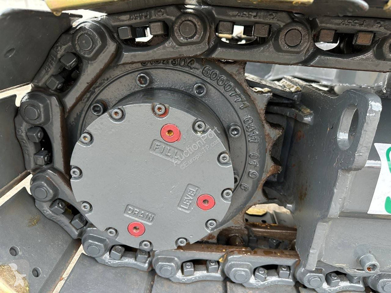 Escavadora Neuson 6003