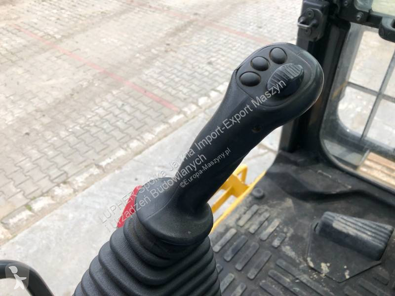 Excavator Komatsu PC490LC-10