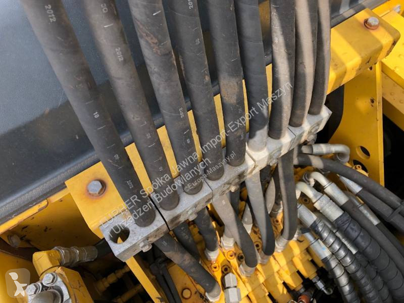 Excavator Komatsu PW160-8