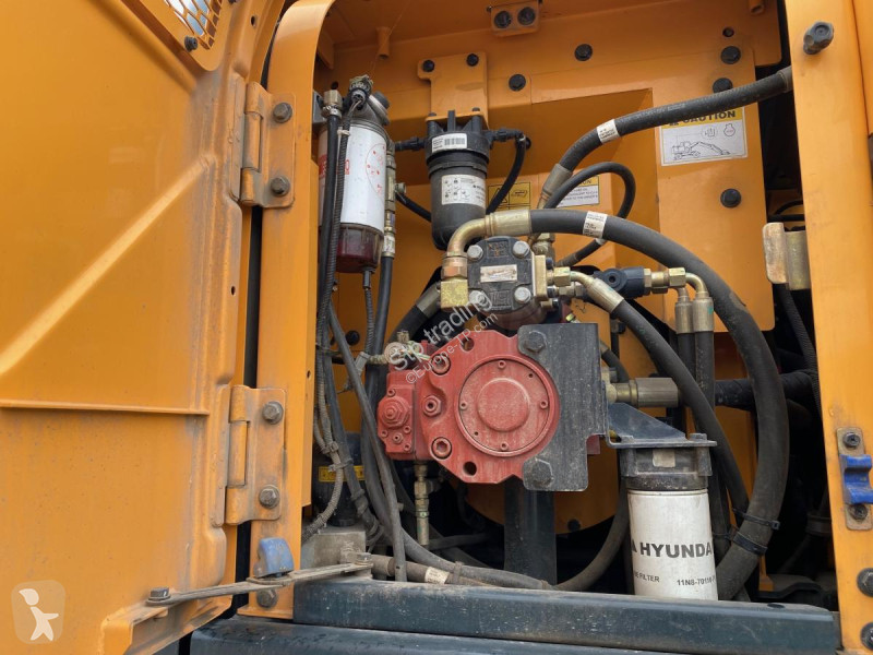 جرافة Hyundai HW 140