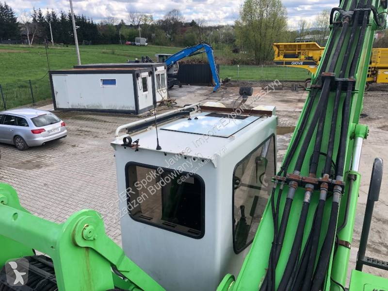 Excavator Sennebogen 825M