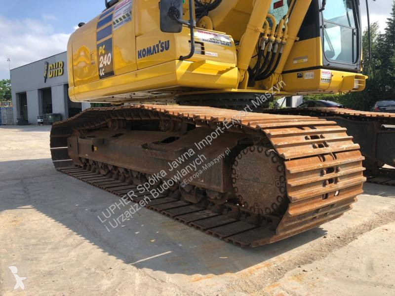 Escavadora Komatsu PC240LC-10