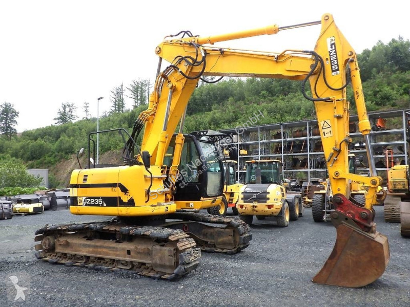 Excavator JCB