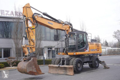 Case WX218 / 23t wheeled excavator / arm broken 3 times
