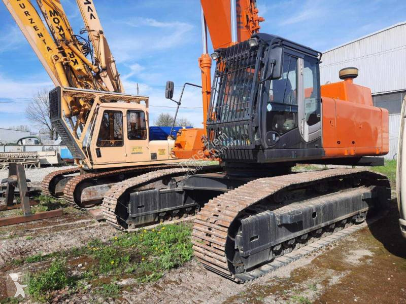 Excavadora Hitachi