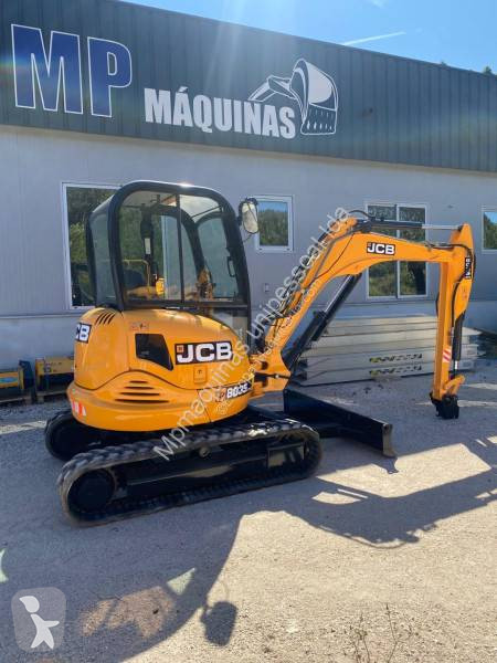 Excavator JCB
