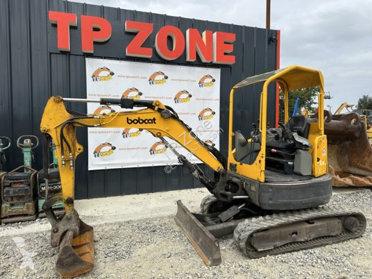 Escavadora Bobcat e26 à 16900 € ht