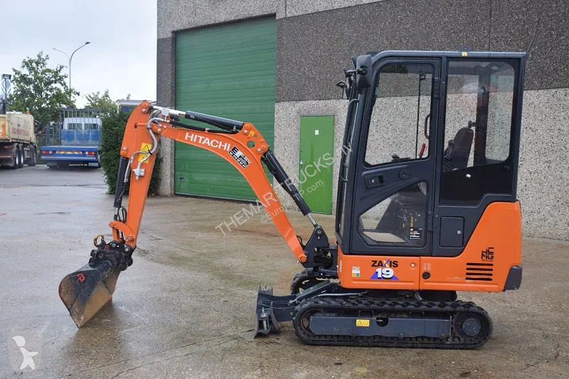 Excavator Hitachi ZX19.6 CR