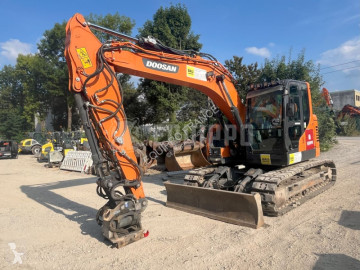 Pelle sur chenilles Doosan