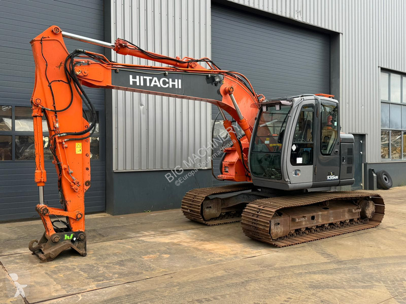 Excavadora Hitachi