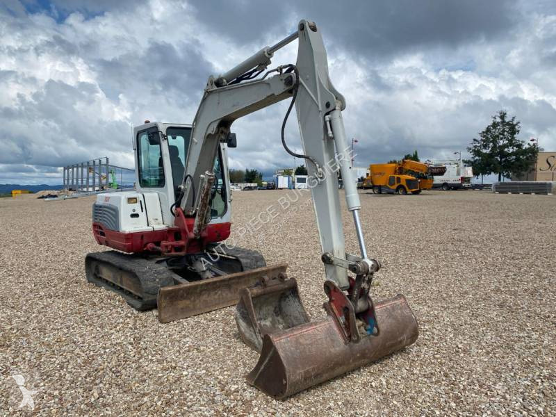 Excavadora Takeuchi