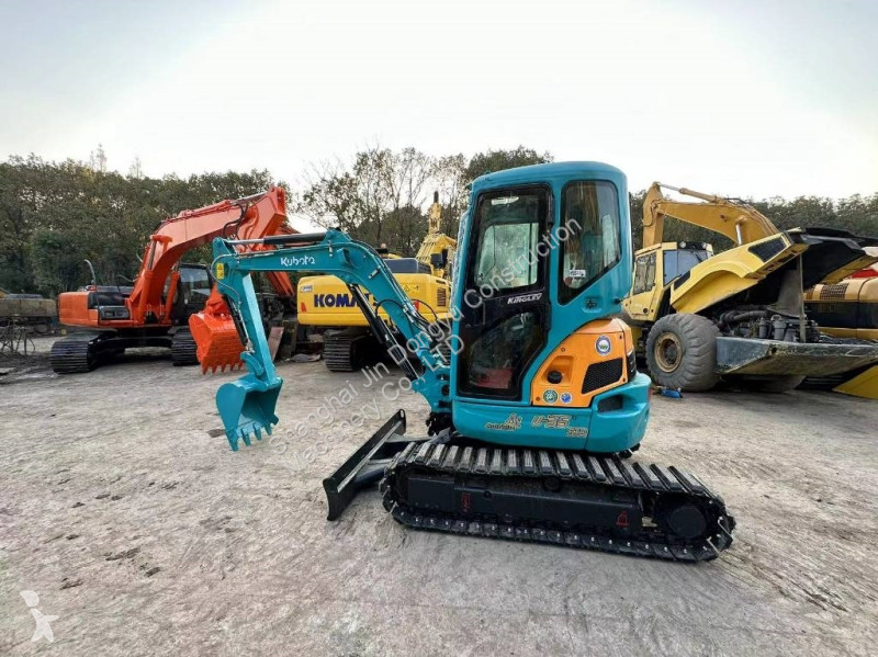 Excavadora Kubota U 35