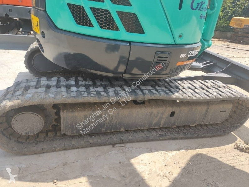 Escavadora Kobelco 35