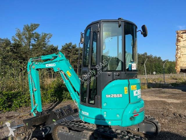 Pelle Kobelco SK25SR-6E