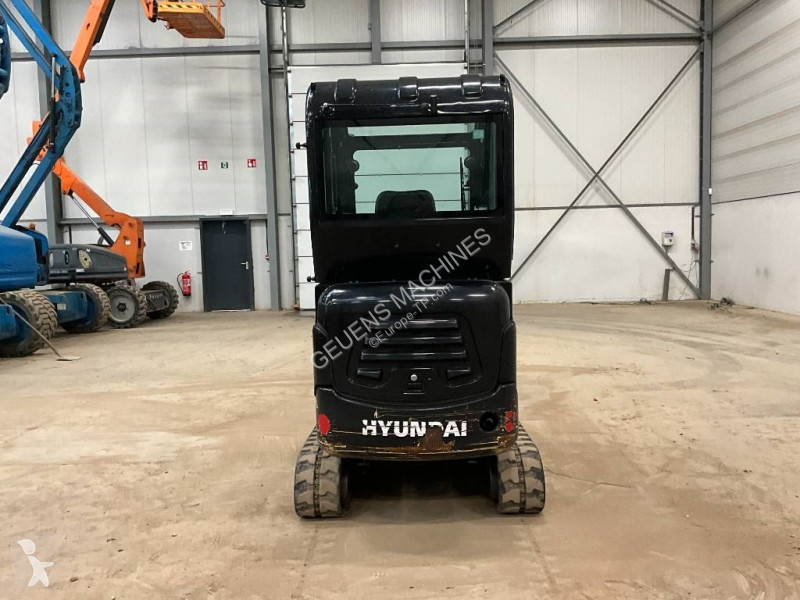 Lopatový nakládač Hyundai Robex 18-9 AK