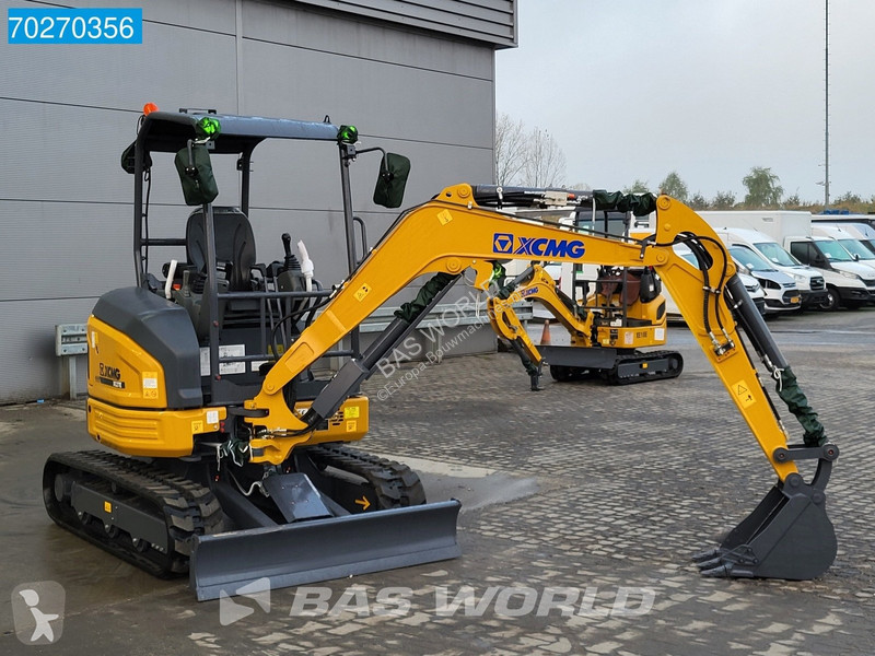 Lopatový nakládač XCMG XE27 E 2 AÑOS GARANTÍA...