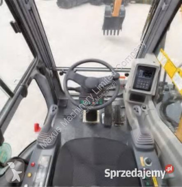 New Maxus wheel excavator