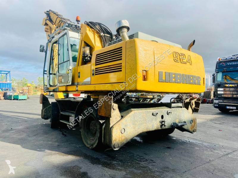 Escavadora Liebherr a924