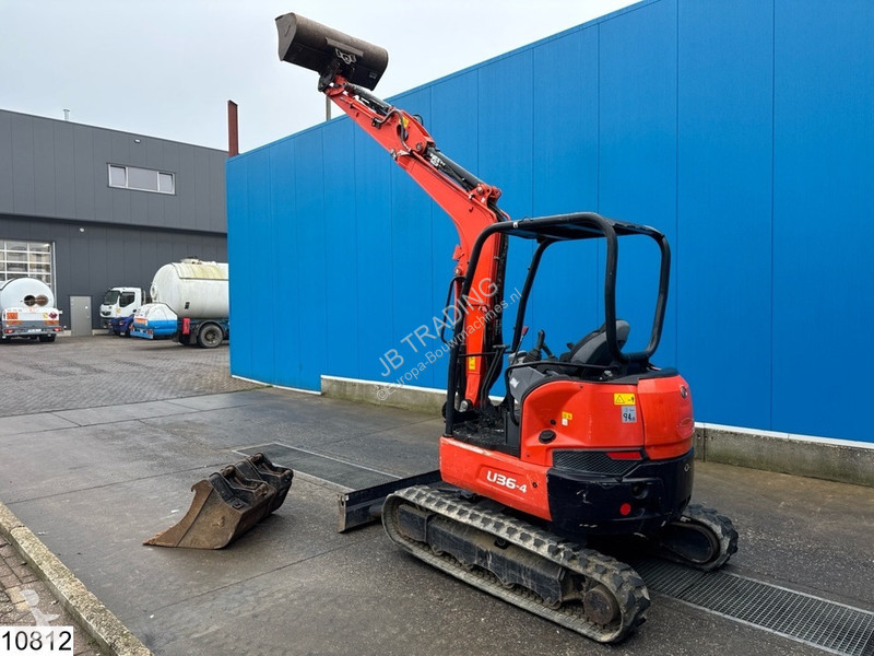 Escavadora Kubota U 36 17,8 kW, 1.794 hours